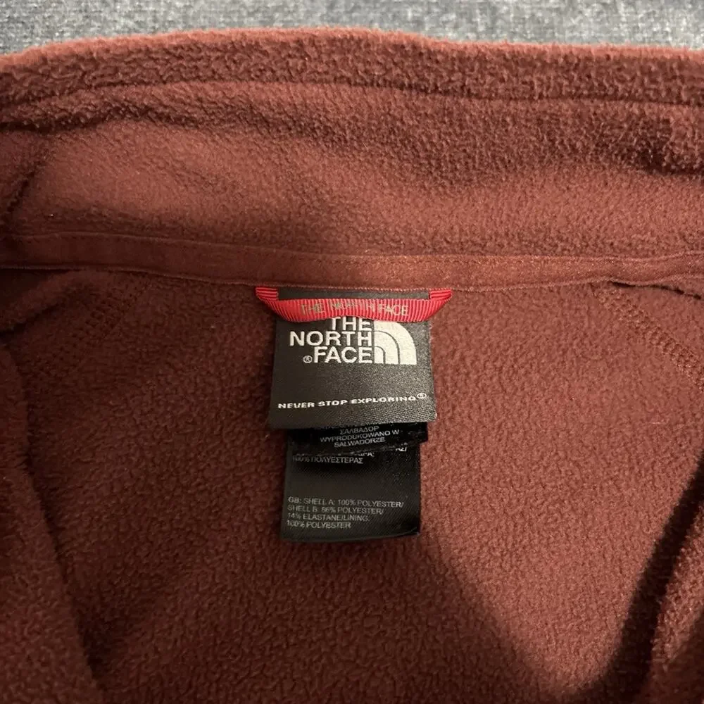 The North Face Tech 100 1/2-Zip Red Pullover Sweater Men's Large Flash Dry